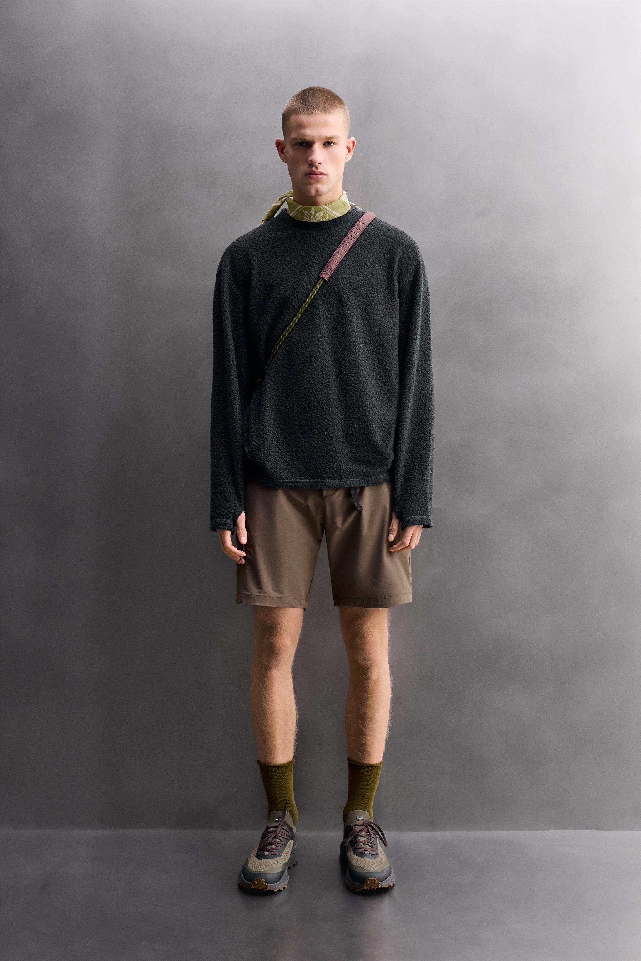 TEXTURED WOOL BLEND SWEATSHIRT